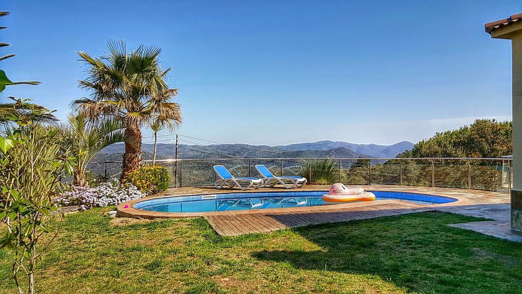 Villa Roselles Lloret de Mar Exterior photo