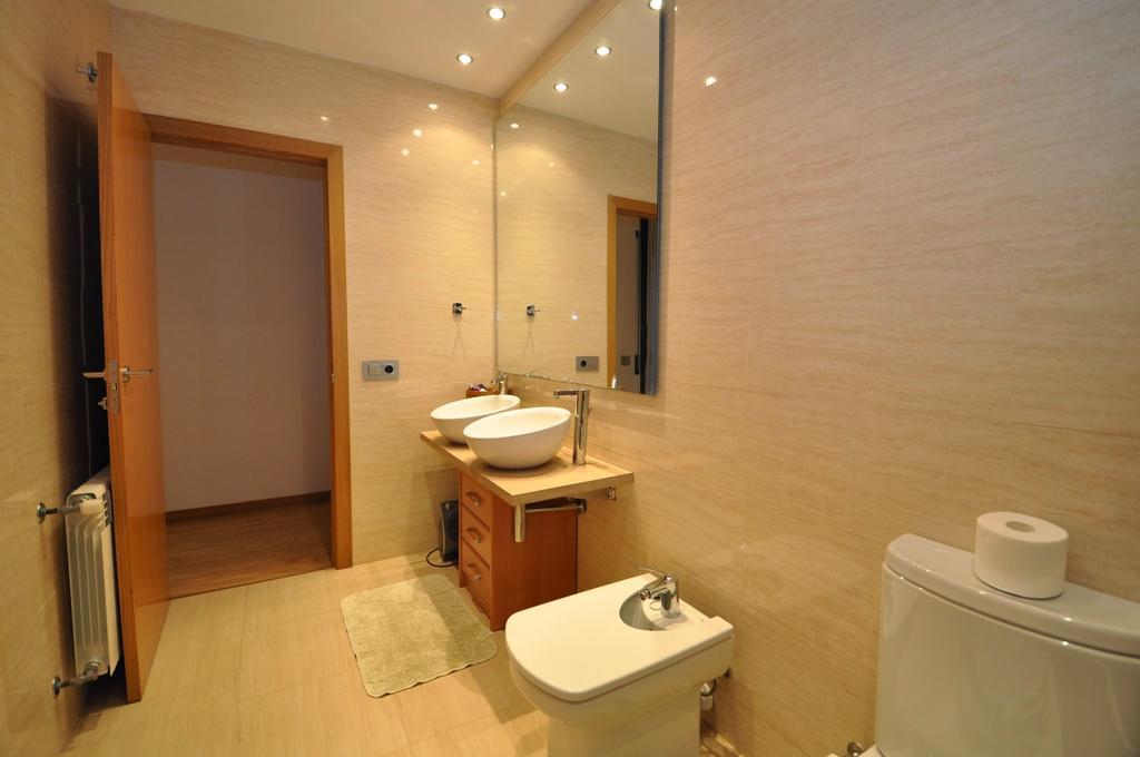 Villa Roselles Lloret de Mar Exterior photo